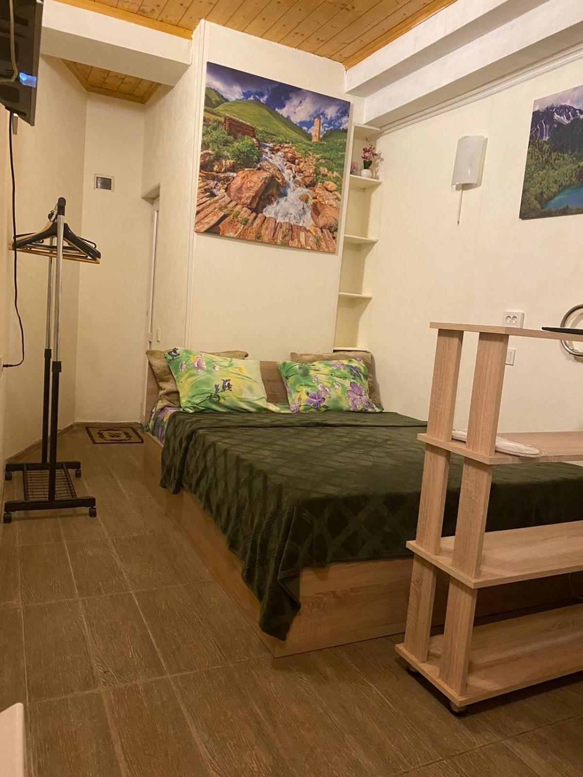 Апартаменты Guest Room Тбилиси Экстерьер фото